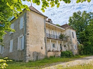 Propriété/château à vendre 12 pièces 545 m²