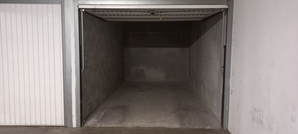 Vente Parking/Garage Garage � vendre VALLAURIS (06) 25 000 � Vallauris