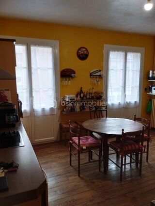  Immeuble � vendre 9 pi�ces 292 m�