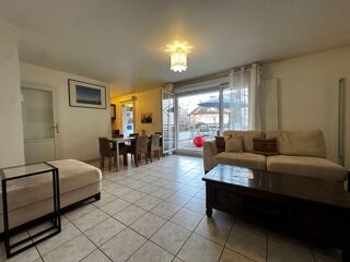  Appartement à louer 4 pièces 86 m²