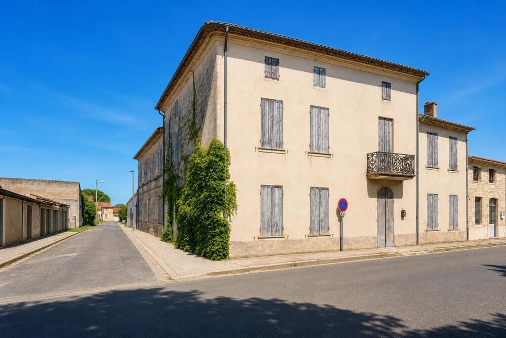 Maison de 7 pièces - Jardin - Garage