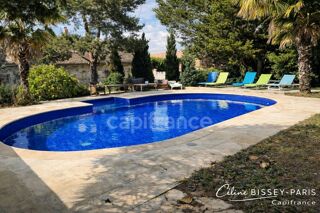  Maison � vendre 6 pi�ces 210 m�