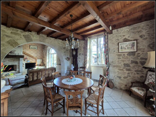  Maison � vendre 12 pi�ces 310 m�