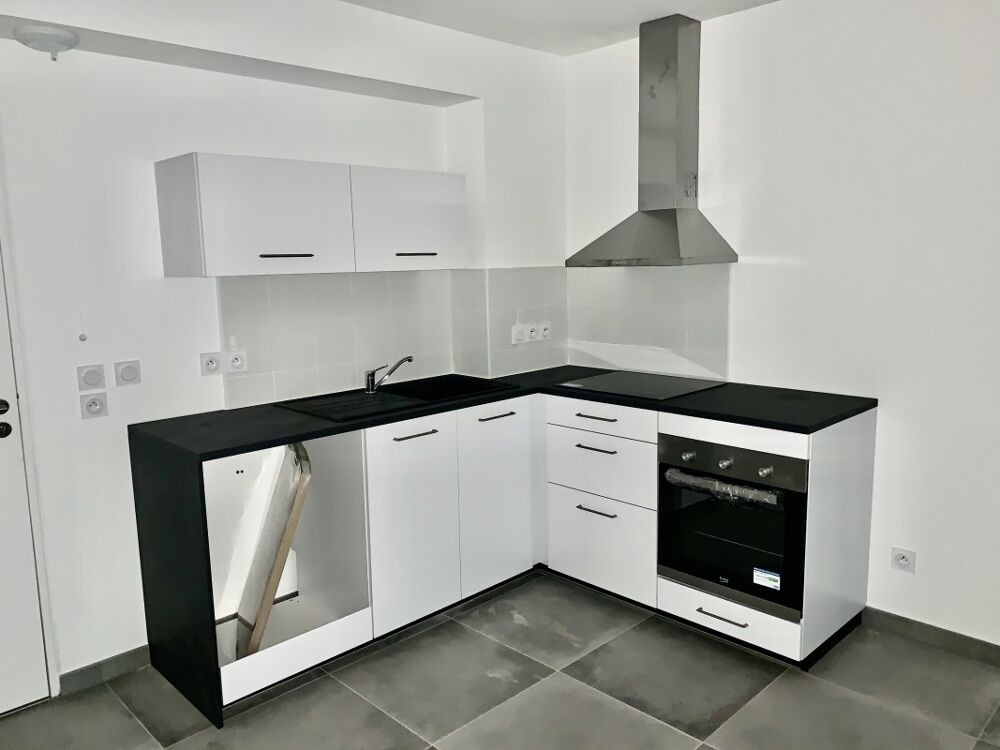 Location Appartement T2 avec balcon et garage à BORMES LES MIMOSAS Bormes les mimosas