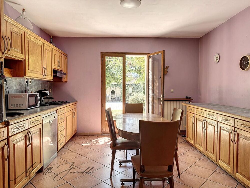 Saint Remy De Provence villa 5 pièces 128 m² avec piscine et dépendance