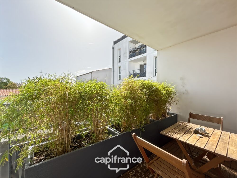 Vente Appartement LA ROCHELLE, quartier Saint-Maurice. Appartement 3 pièces avec loggia et parking La rochelle