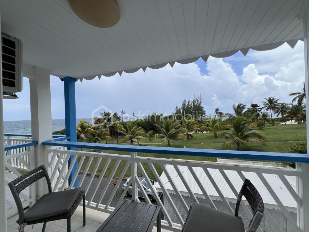 MAGNIFIQUE STUDIO VUE MER EN BORD DE PLAGE