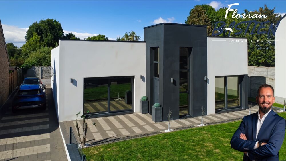 ? Un plain-pied de 150 m² et une pièce de vie de 71 m² : bienvenue à Hérin !