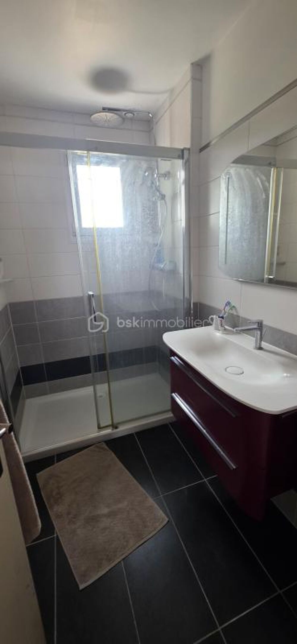 Vente Maison Pavillon familial de 123 m² sur sous-sol complet à Soucy – 5 chambres, jardin et terrasse sans vis-à-vis Soucy