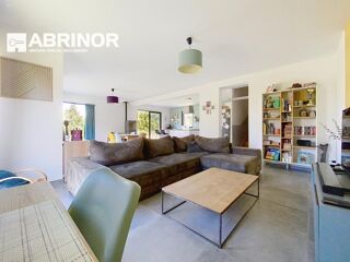  Villa à vendre 5 pièces 138 m²