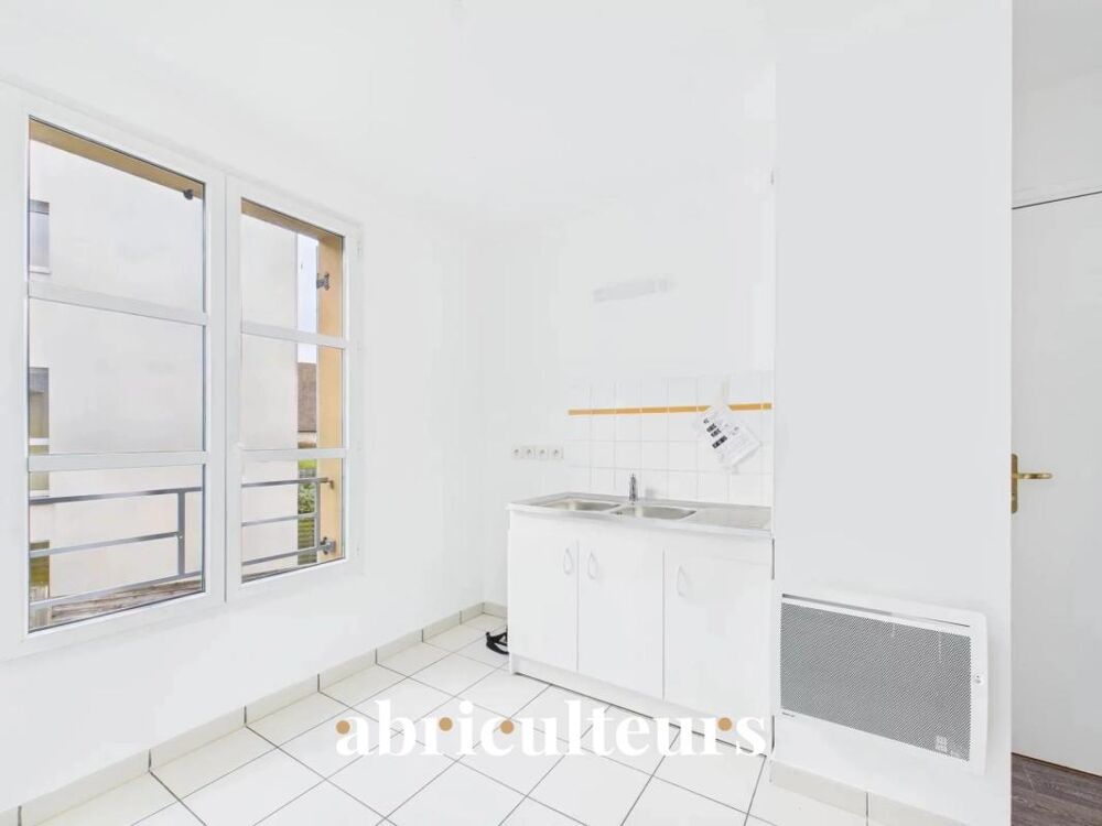 Vente Appartement Appartement T4 traversant de 3 chambres – Lumineux et spacieux dans une résidence de standing à Survilliers Survilliers