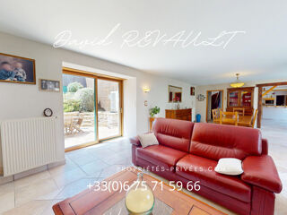  Maison � vendre 8 pi�ces 210 m�