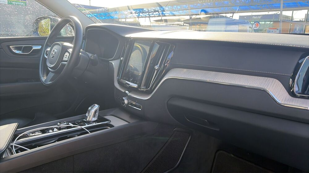 XC60 II 2.0 T8 390 Hybride AWD Geartronic8 Inscription - Automati 2018 occasion 93700 Drancy