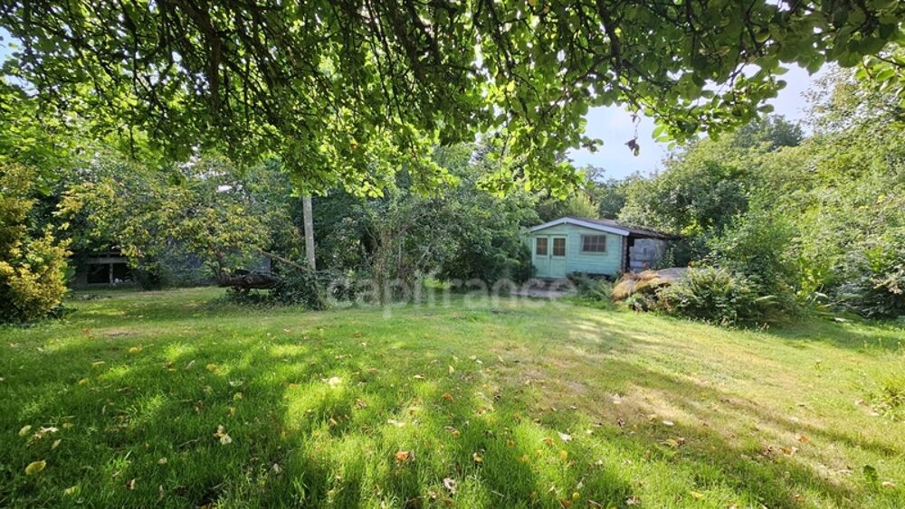 Maison familiale à vendre à Trégunc 103 m² Sous-sol complet Grand terrain Proche plages et commodités