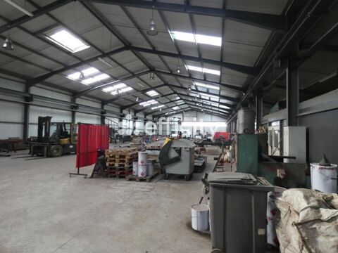 Locaux/Biens immobiliers 1040000 03800 Gannat