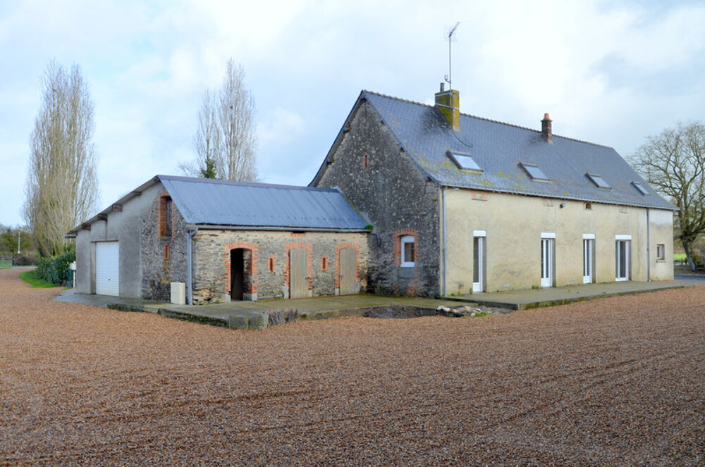 Maison 8 pièces  Angrie (49)