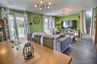  Propriété/château à vendre 8 pièces 252 m²