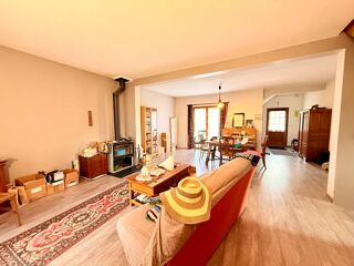  Maison � vendre 12 pi�ces 270 m�