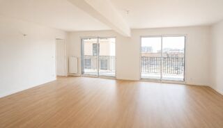  Appartement à louer 3 pièces 85 m²