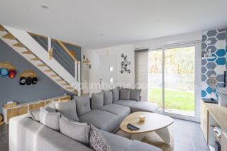  Maison  vendre 5 pices 131 m