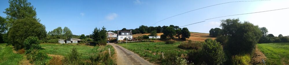 Vente Maison Découvrez ce joli corps de ferme isolé offrant un cadre exceptionnel et un potentiel rare, implanté sur 7,5 hectares de terrains Uzel