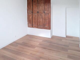  Appartement à louer 2 pièces 37 m²