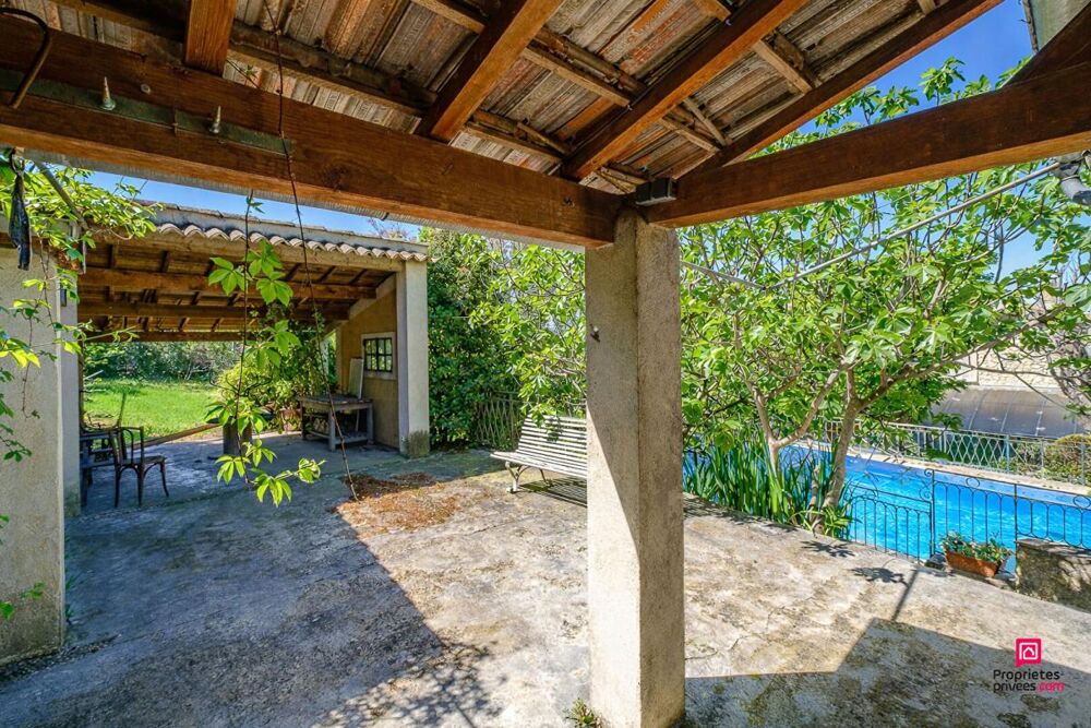 Maison 10 pièce(s) 330 m2 avec terrain 4000 m² et Piscine
