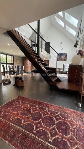  Maison � vendre 7 pi�ces 317 m�