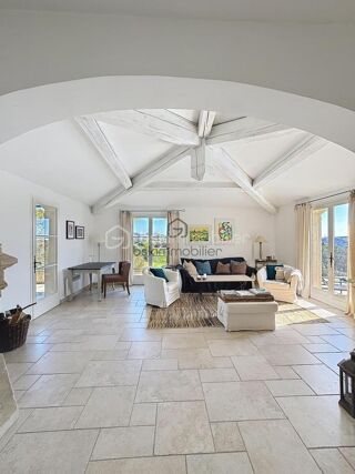  Villa � vendre 5 pi�ces 160 m�