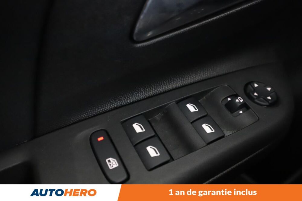 Corsa 1.2 Turbo Elegance 5P 100 ch 2021 occasion 92130 Issy-les-Moulineaux