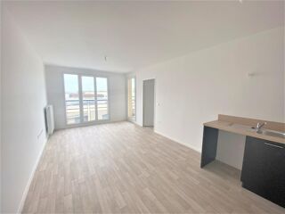  Appartement à louer 2 pièces 45 m²