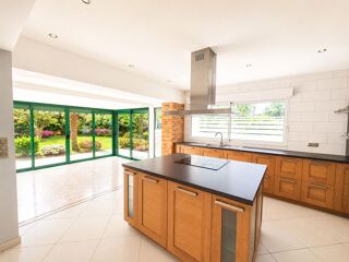  Maison à vendre 8 pièces 218 m²