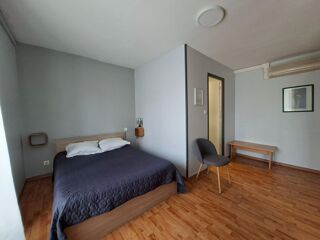  Immeuble à vendre 9 pièces 307 m²