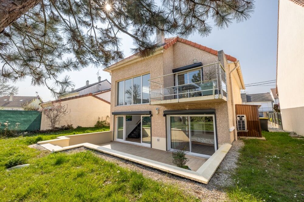 Vente Maison A vendre maison climatisée Sainte Genevieve des Bois (91700) véritable coup de cœur dans le Triangle d'Or : une maison individue Sainte genevieve des bois