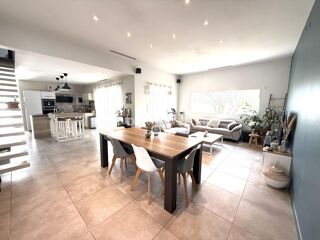  Villa � vendre 5 pi�ces 150 m�