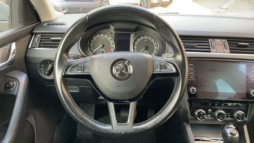 Octavia Combi 2.0 TDI 150 DSG7 Business - 5 places 2019 occasion 13001 Marseille