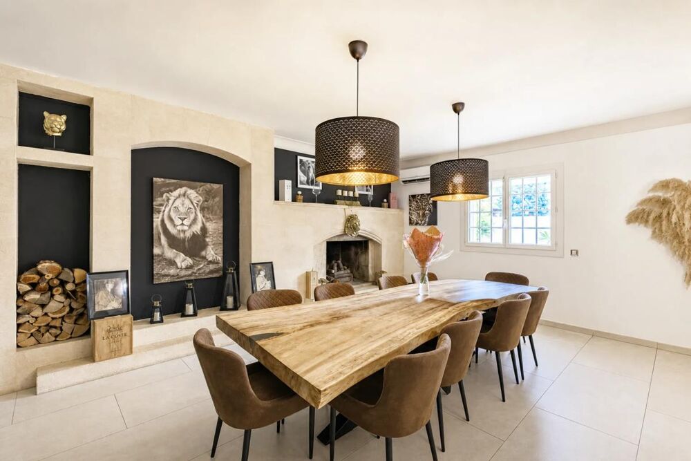 Vente Propriété/Château Maison spacieuse 11 pièces idéalement située Gare de Fos Port de bouc
