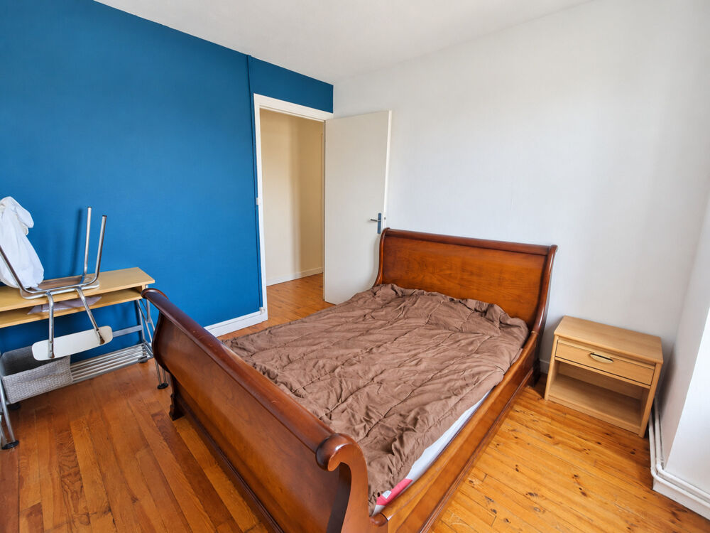 Vente Maison Maison à vendre 4 pièces SAINT JEAN D'ANGELY (17)- 89 m² habitables - garage - jardin Saint jean d angely