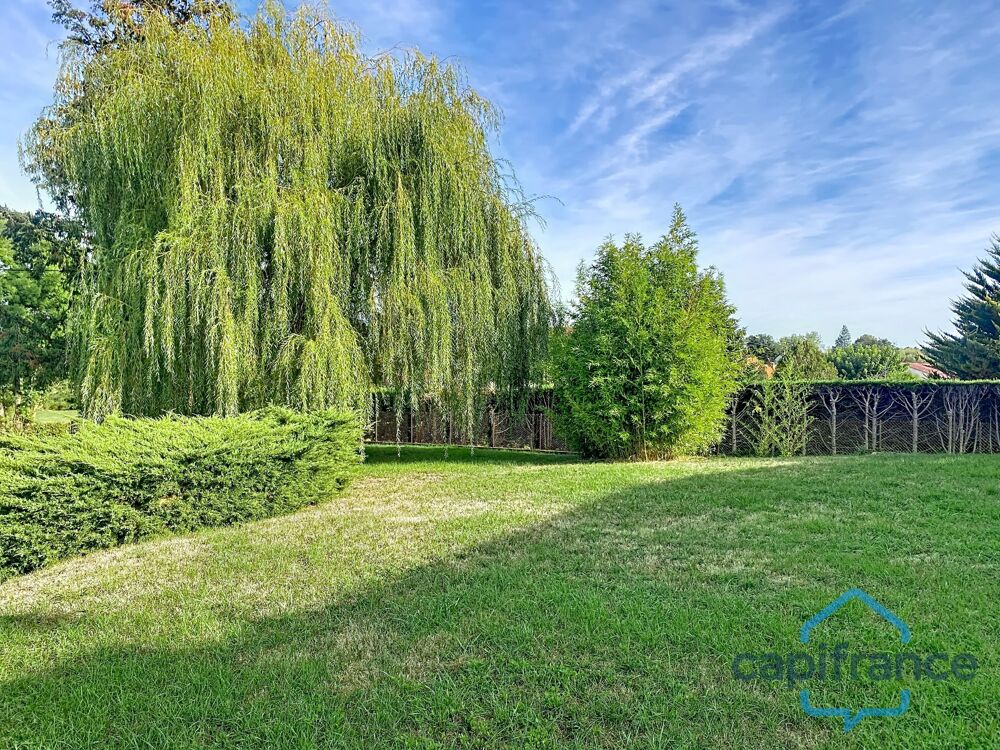 Vente Maison Maison à vendre 4 pièces  (71) La charmee