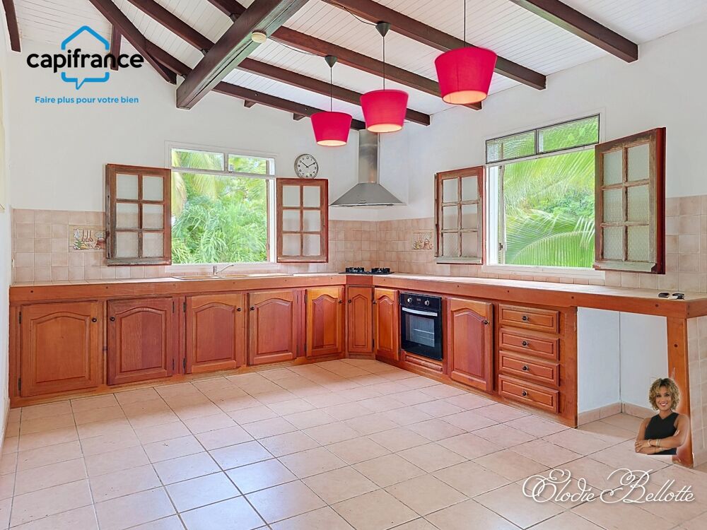 Maison T4, au fort potentiel, au Moule