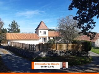  Proprit/chteau  vendre 11 pices 230 m