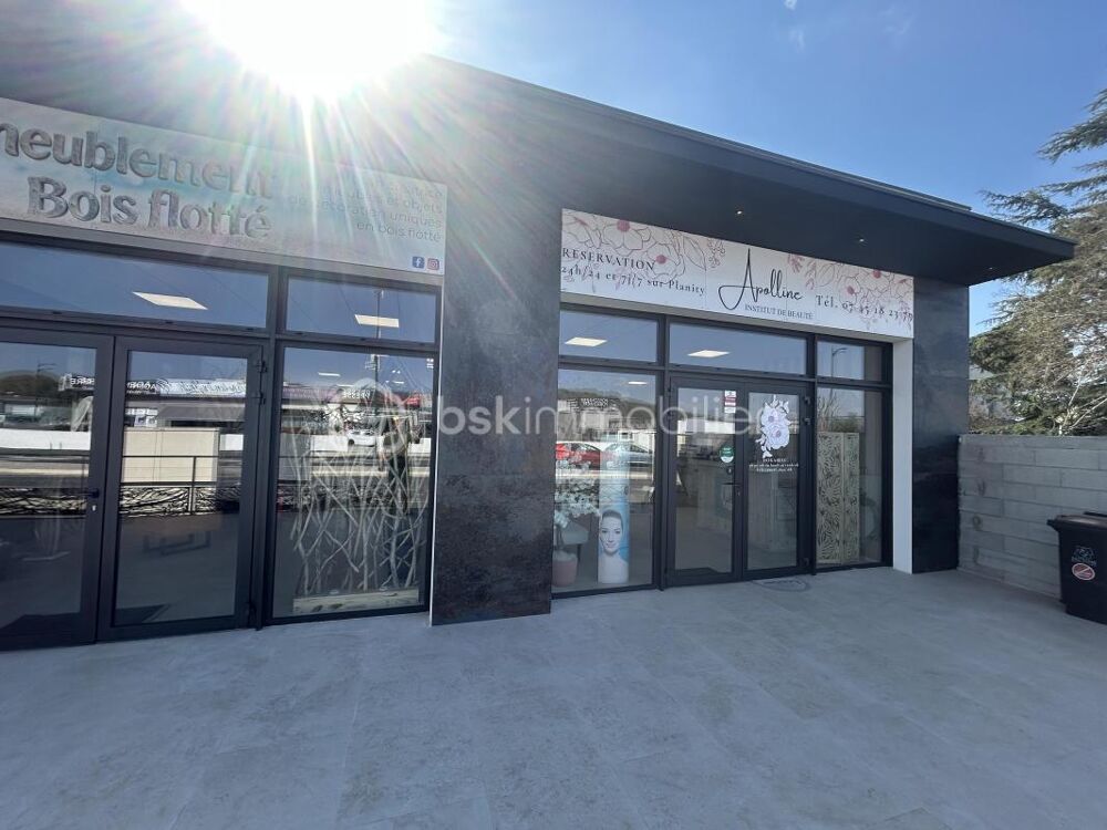   LIGNAN-SUR-ORB – ENSEMBLE COMMERCIAL RÉCENT DE 347 m² Beziers