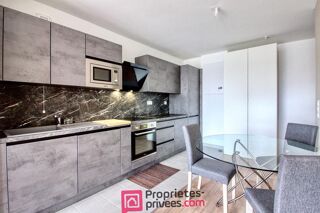  Appartement à louer 2 pièces 45 m²