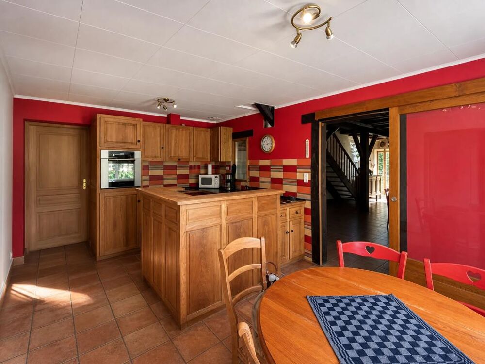 Maison de 8 pièces de 235 m² à Loudéac