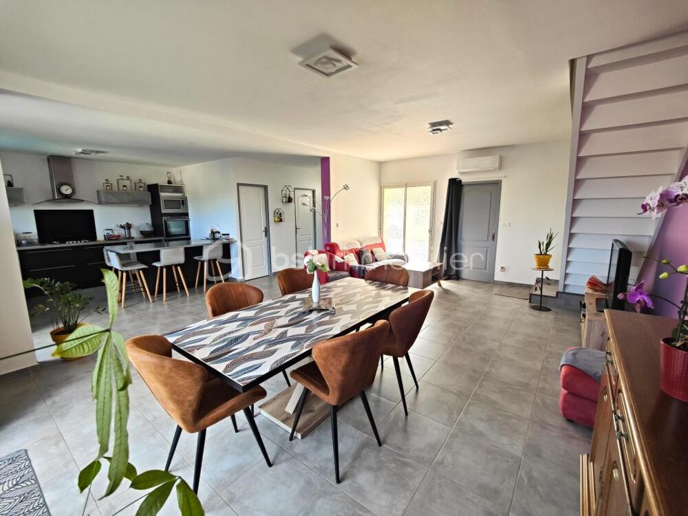 MONTREDON DES CORBIÈRES  VILLA R+1 - 120m² habitable - 3 CHAMBRES  DRESSING  CLIMATISATION RÉVERSIBLE - GARAGE  PISCINE EN