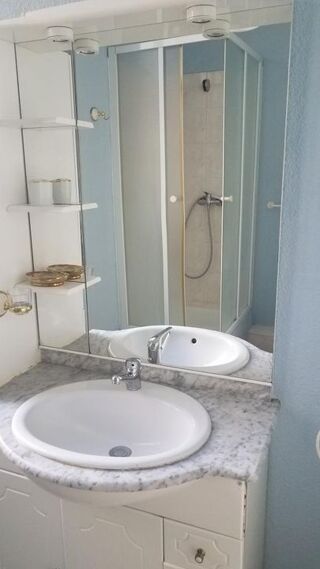  Appartement à louer 1 pièce 25 m²