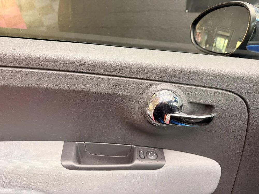500 1.2 69ch EDITION MIRROR 1&egrave;re MAIN CARPLAY/ANDROID AUTO Fiat 2017 occasion 73000 Chambery