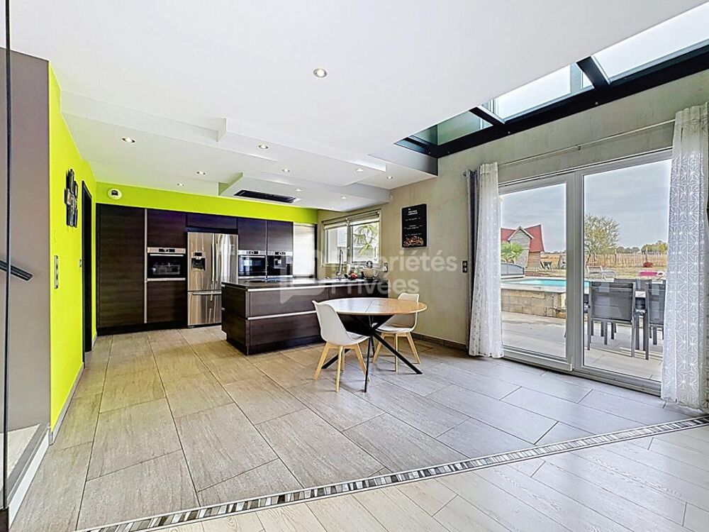 Vente Maison Maison Sainte Marie Aux Chenes 6 pièce(s) 176 m2 Sainte marie aux chenes