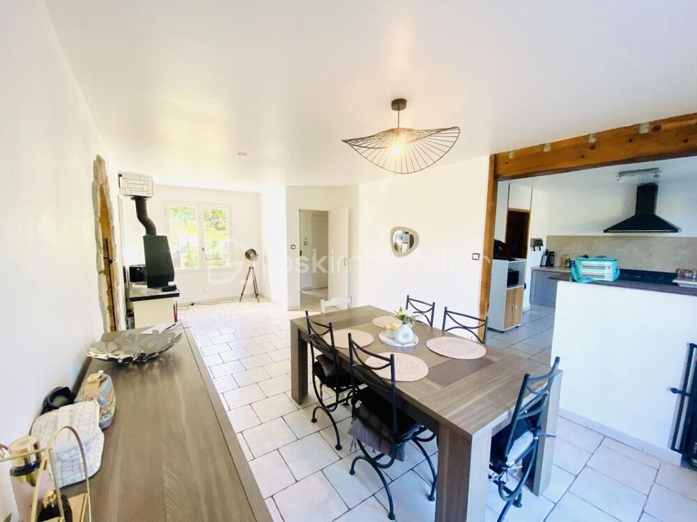 Vente Maison Grande maison familiale rénovée T6 124m² - piscine Genissieux