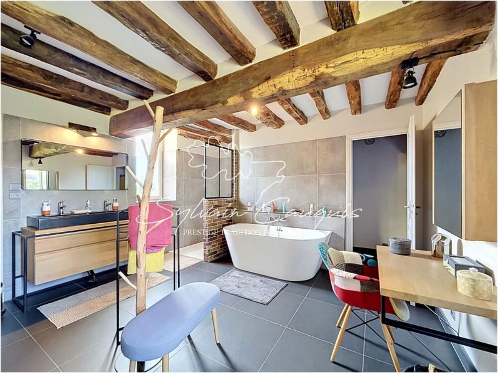 à vendre  Maison Fay-aux-Loges (45450)